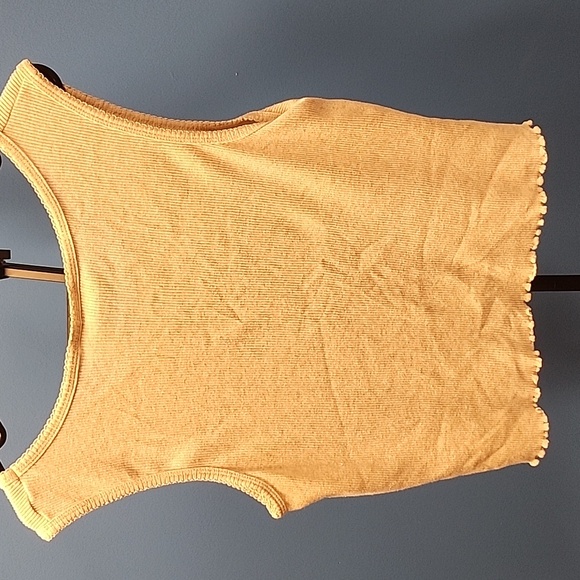 Vintage Disney Classics Bashful Crop Tank Top - Picture 4 of 4